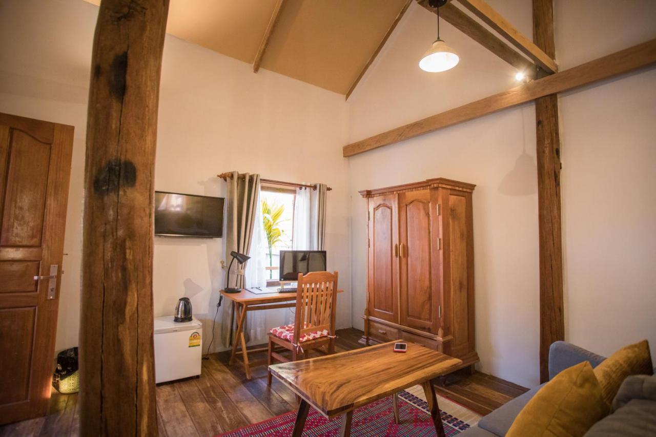 The Wood Family Retreat Hotel Phumi Trapeang Rung Ngoại thất bức ảnh
