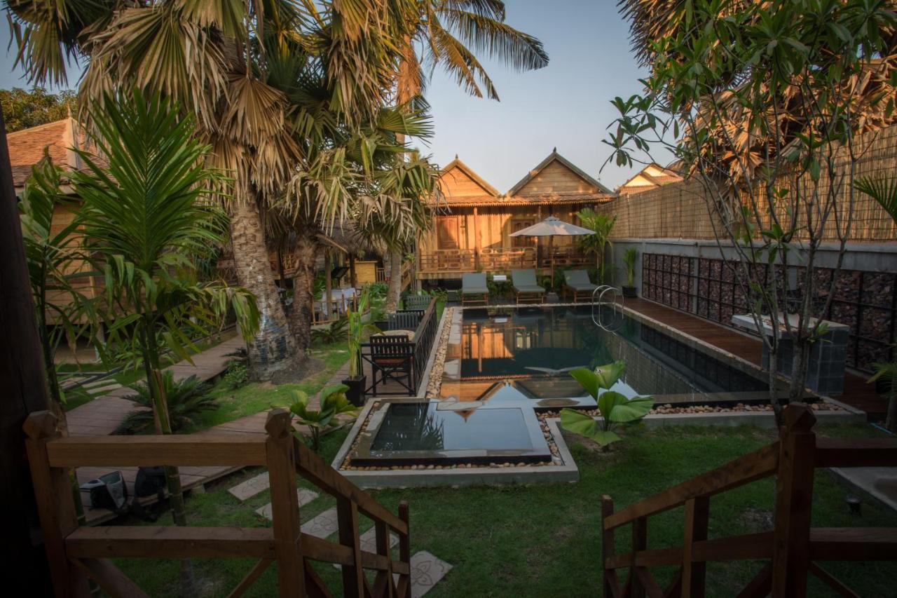 The Wood Family Retreat Hotel Phumi Trapeang Rung Ngoại thất bức ảnh