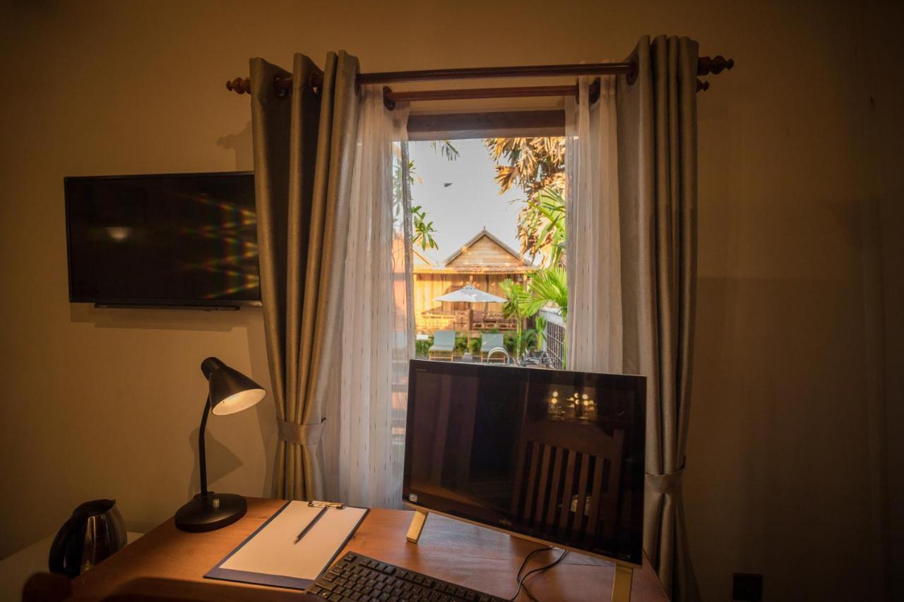 The Wood Family Retreat Hotel Phumi Trapeang Rung Ngoại thất bức ảnh